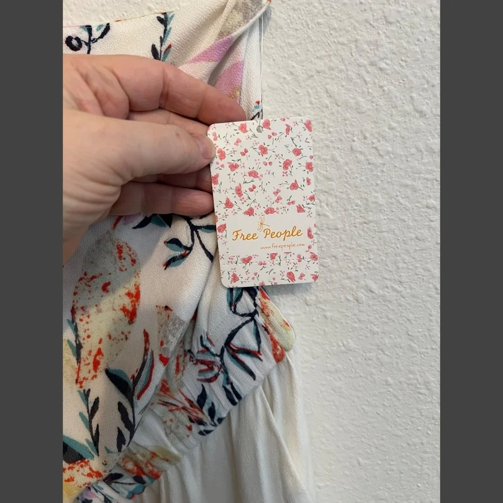 #1568 NWT Free People Island Time One Shoulde Jumpsuit cropped medium